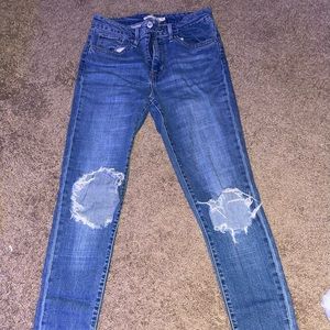 Levi 721 High rise skinny size:27